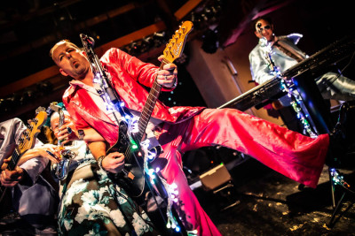 Schnulze & Schnultze &middot; Mühle Hunziken