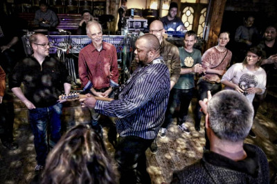 Shawn Holt & The Teardrops &middot; Mühle Hunziken