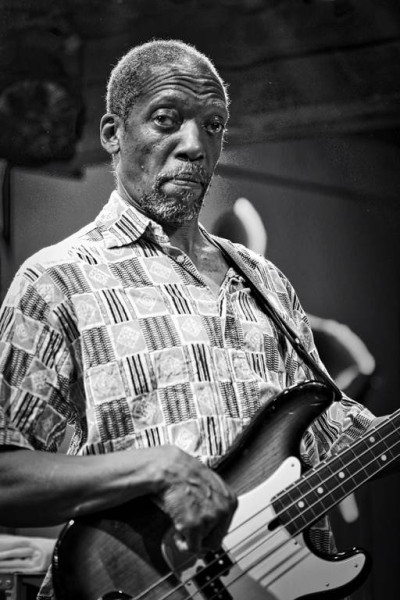 Shawn Holt & The Teardrops &middot; Mühle Hunziken