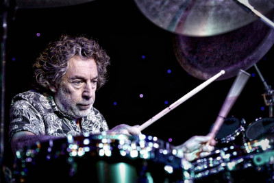 Simon Phillips &middot; Mühle Hunziken
