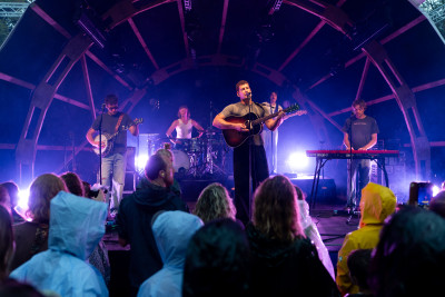 Sons of the East Openair / Support: Niamh McCrystal &middot; Mühle Hunziken