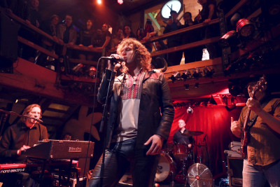 The Doors Alive &middot; Mühle Hunziken