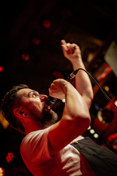 The Longest Johns / Support: El Pony Pisador &middot; Mühle Hunziken