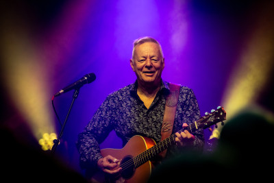 Tommy Emmanuel Openair &middot; Mühle Hunziken