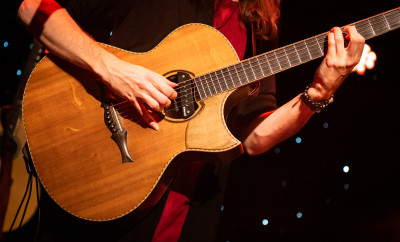 Tommy Emmanuel / Special Guest: Mike Dawes &middot; Mühle Hunziken