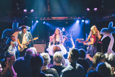 Ü44-Party mit Au Revoir Legs &middot; Mühle Hunziken