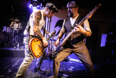 Uncle Bard & The Dirty Bastards &middot; Mühle Hunziken