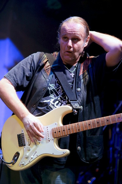 Walter Trout &middot; Mühle Hunziken