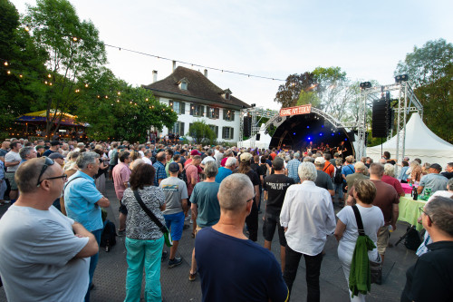 Walter Trout Openair / Support: Phipu «Bluedög» Gerber &middot; Mühle Hunziken