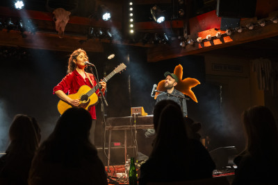 William Fitzsimmons / Support: Tessa Rose Jackson &middot; Mühle Hunziken