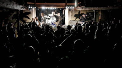 Wishbone Ash / Support: Doris Brendel &middot; Mühle Hunziken