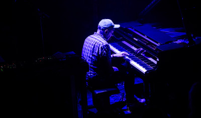 Yann Tiersen / Support: Anatole Muster &middot; Mühle Hunziken