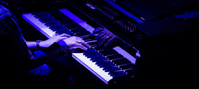 Yann Tiersen / Support: Anatole Muster &middot; Mühle Hunziken