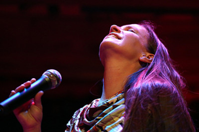 Yvonne Moore Bluesband &middot; Mühle Hunziken